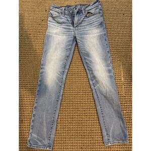 American Eagle Men's 29x30 Airflex+Temp Tech Jeans Blue Wash EUC